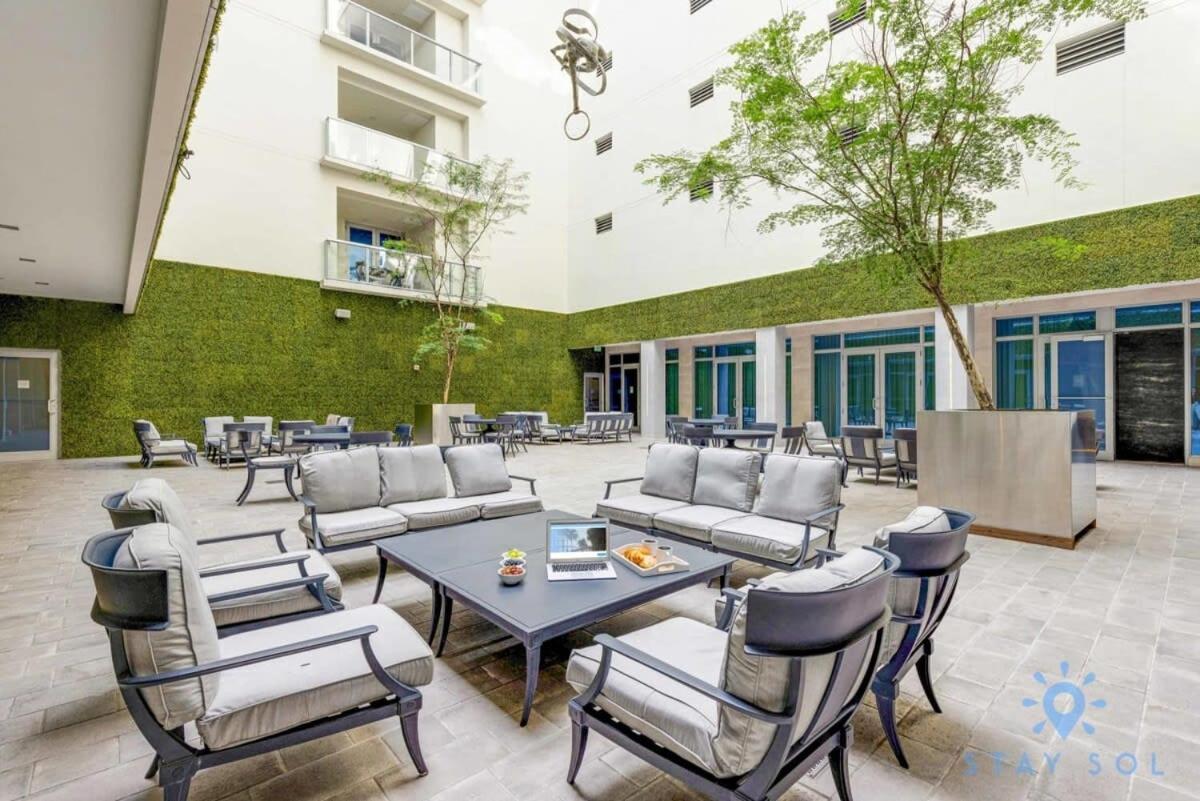 Hollywood Beach Broad-Walk - Pool - Gym & Hot Tub מראה חיצוני תמונה