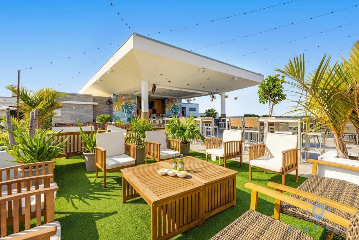 Hollywood Beach Broad-Walk - Pool - Gym & Hot Tub מראה חיצוני תמונה