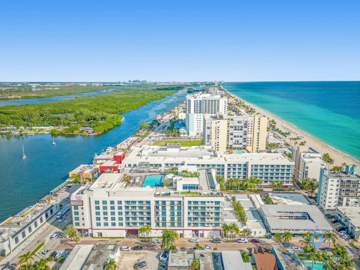 Hollywood Beach Broad-Walk - Pool - Gym & Hot Tub מראה חיצוני תמונה