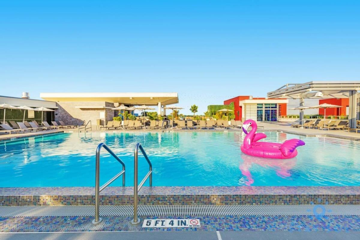 Hollywood Beach Broad-Walk - Pool - Gym & Hot Tub מראה חיצוני תמונה